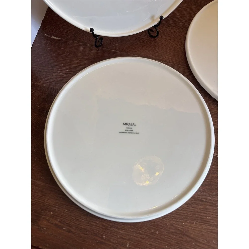 Mikasa Sloane Dinner Plates White Bone China Round 11